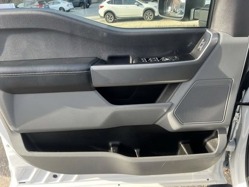 Used 2024 Ford F250 XLT w/ Snow Plow Prep Package image 7