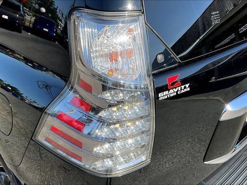 Used 2022 Lexus GX 460 Premium w/ Premium Package AWD/4WD image 23