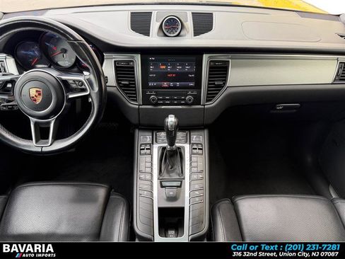 Used 2018 Porsche Macan S AWD/4WD image 15