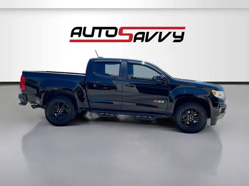 Used 2022 Chevrolet Colorado Z71 w/ Z71 Midnight Edition AWD/4WD image 8