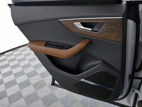 New 2026 Audi Q8 Premium Plus image 26