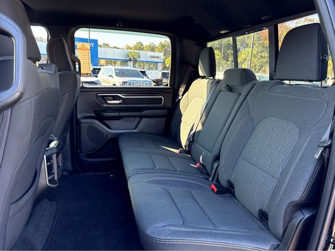 Used 2022 RAM 1500 Big Horn image 25
