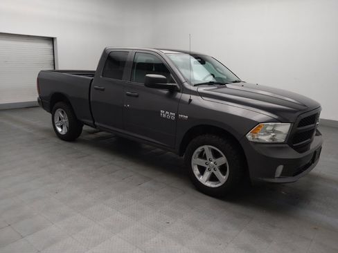 Used 2017 RAM 1500 Express AWD/4WD image 11