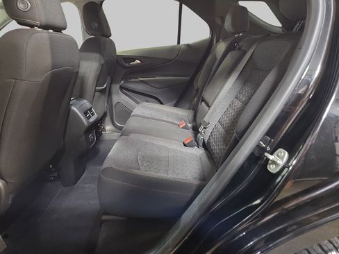 Used 2022 Chevrolet Equinox LT AWD/4WD image 16