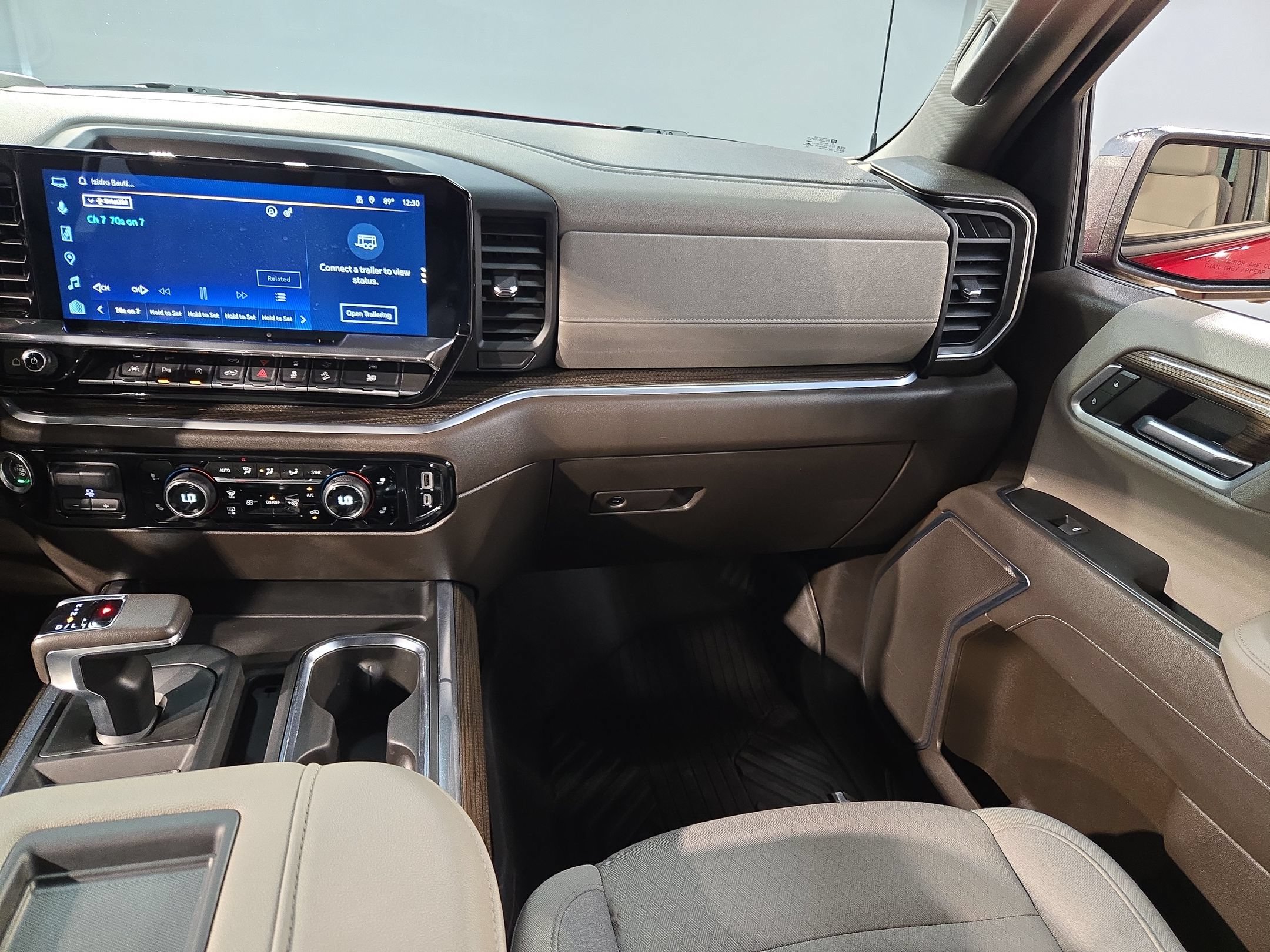 Used 2022 Chevrolet Silverado 1500 LT AWD/4WD image 11