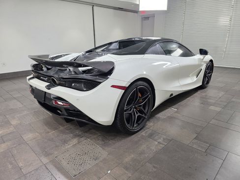 Used 2020 McLaren 720S Performance image 24