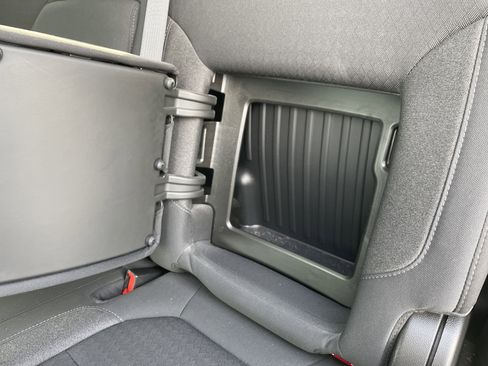 Used 2021 Chevrolet Silverado 1500 RST image 36