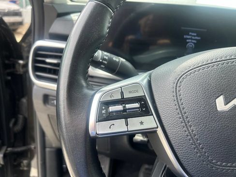 Certified 2024 Kia Telluride S w/ S Sunroof Package AWD/4WD image 14