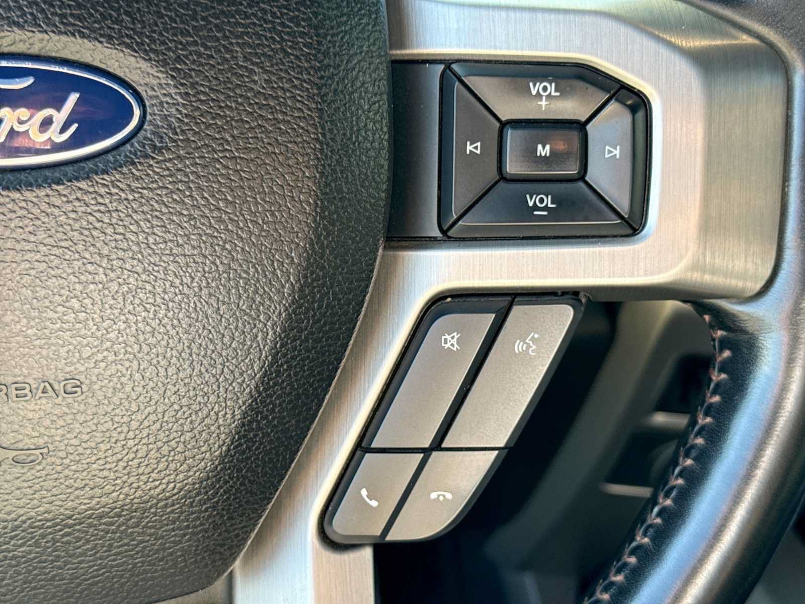 Used 2020 Ford F450 Platinum w/ FX4 Off-Road Package AWD/4WD image 23
