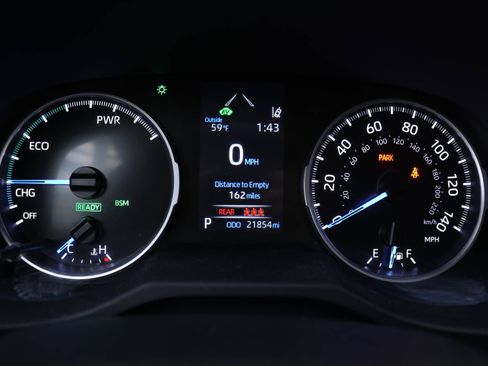 Certified 2021 Toyota RAV4 XLE Premium image 17