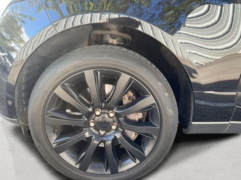Used 2016 Land Rover Range Rover Supercharged image 25