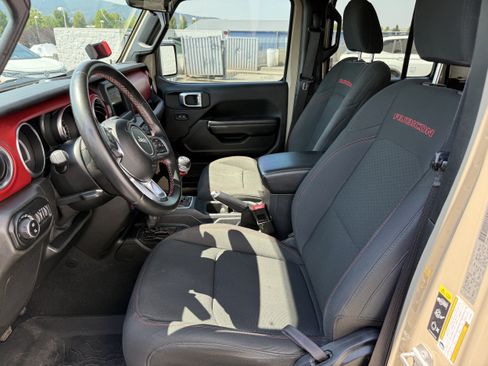 Used 2020 Jeep Gladiator Rubicon AWD/4WD image 10