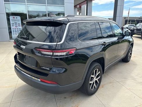 Used 2023 Jeep Grand Cherokee L Limited AWD/4WD image 7