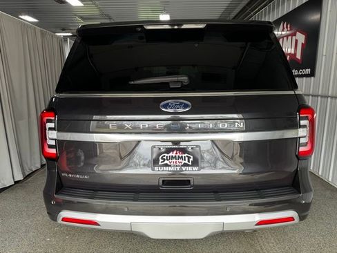 Used 2024 Ford Expedition Platinum image 5