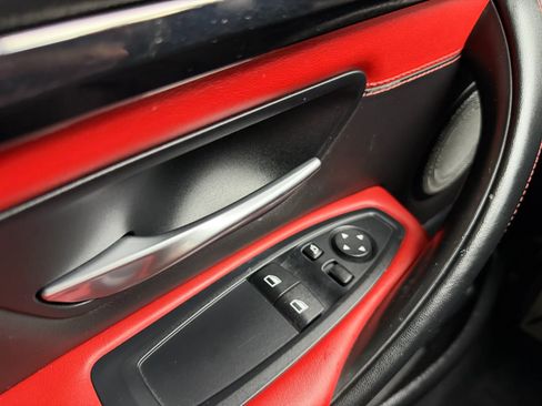 Used 2016 BMW M4 Coupe RWD image 38