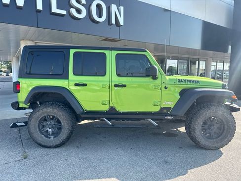 Used 2019 Jeep Wrangler Unlimited Sport S AWD/4WD image 5