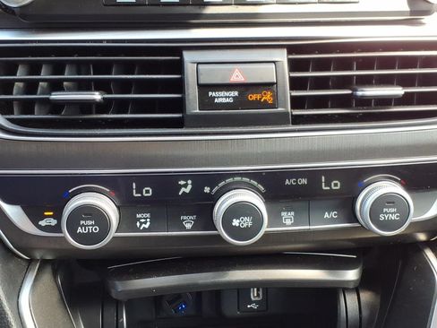 Used 2019 Honda Accord LX image 17