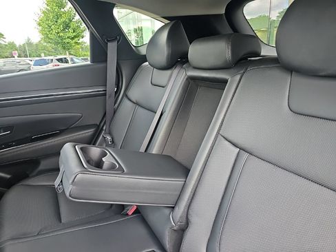 Used 2022 Hyundai Tucson Limited AWD/4WD image 34