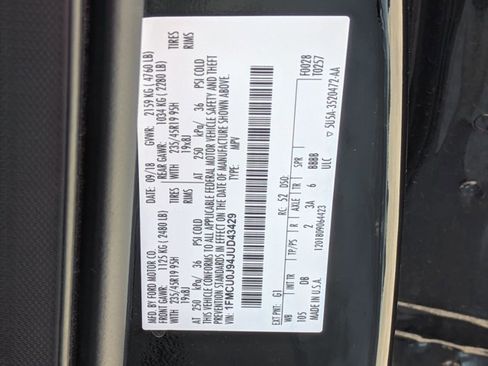 Used 2018 Ford Escape Titanium image 20