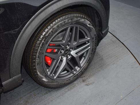 New 2026 Ford Explorer ST w/ Sun And Sound Package image 15