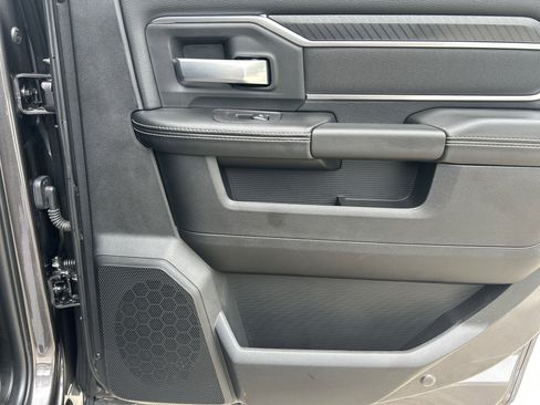 New 2025 RAM 2500 Big Horn AWD/4WD image 16