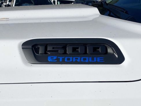 New 2026 RAM 1500 Express image 23