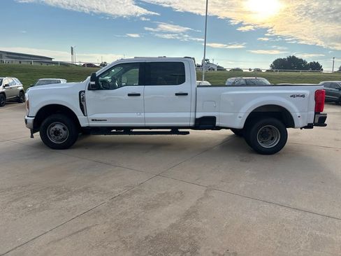 Used 2025 Ford F350 XLT AWD/4WD image 7