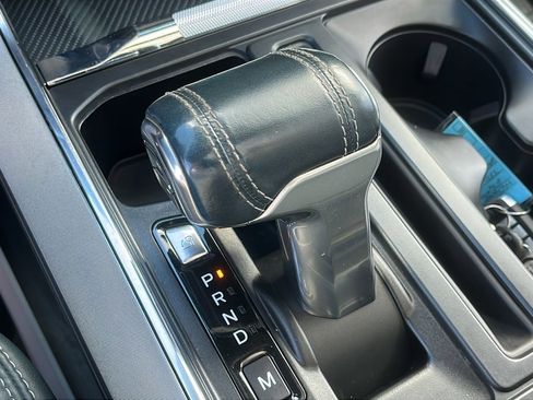 Used 2022 Ford F150 Limited image 17