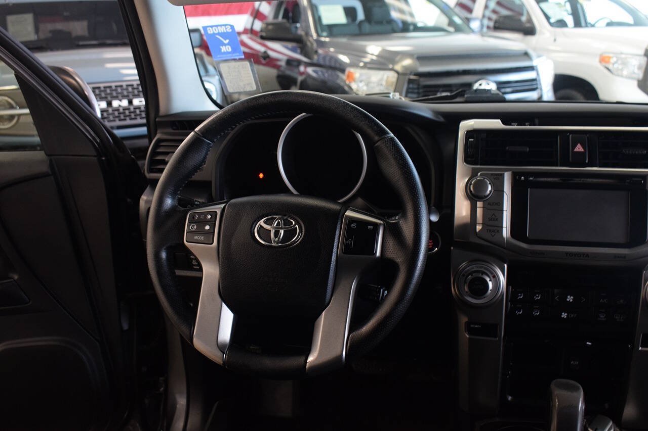 Used 2012 Toyota 4Runner Limited AWD/4WD image 26