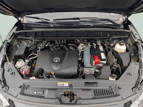 Used 2022 Toyota Highlander XLE image 27