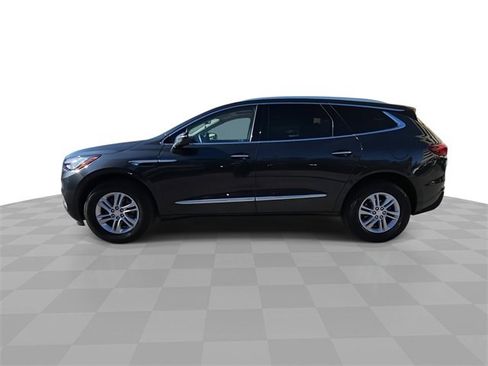 Used 2021 Buick Enclave Essence w/ Sound and Sites Package image 5