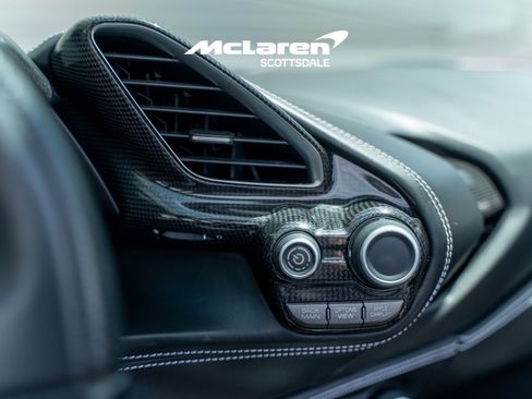 Used 2017 Ferrari 488 Spider RWD image 15