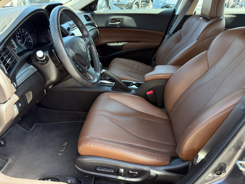 Used 2019 Acura ILX w/ Premium Package FWD image 23