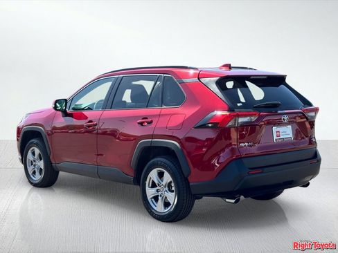 Certified 2025 Toyota RAV4 XLE AWD/4WD image 4