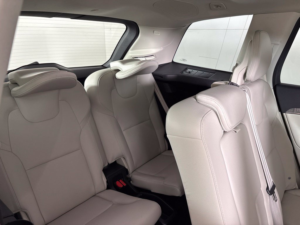 Used 2023 Volvo XC90 B6 Plus w/ Protection Package Premier AWD/4WD image 23
