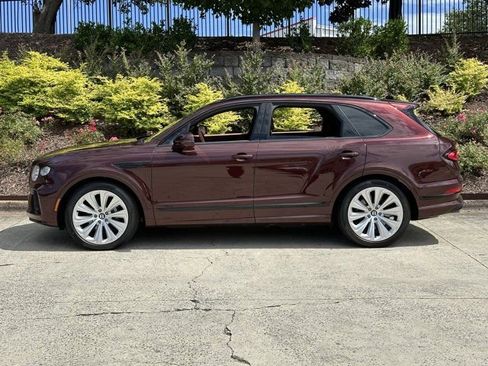 New 2024 Bentley Bentayga image 11