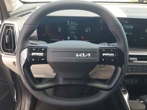 Used 2026 Kia Sorento S FWD image 33