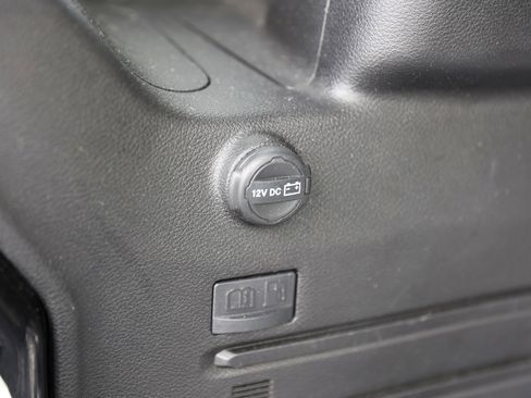Used 2024 Jeep Wrangler Unlimited Rubicon 4xe AWD/4WD image 16