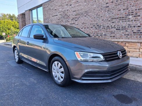 Used 2015 Volkswagen Jetta S FWD image 7