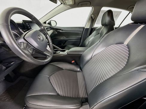 Used 2024 Toyota Camry SE FWD image 23