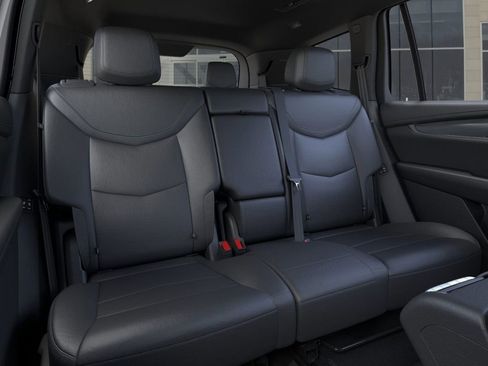 New 2025 Cadillac XT6 Luxury w/ LPO, Floor Liner Package image 17