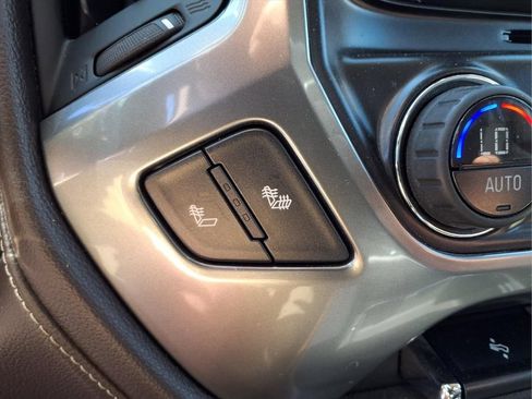 Used 2015 Chevrolet Silverado 1500 LTZ w/ Custom Sport Edition AWD/4WD image 30