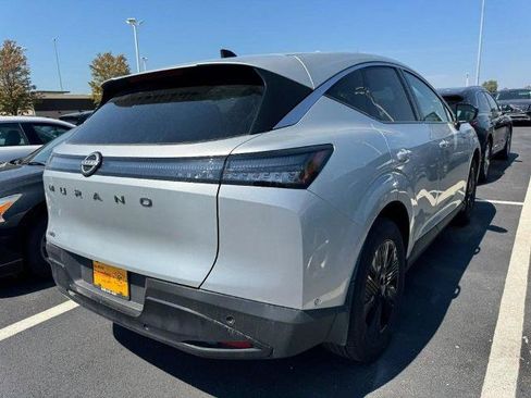 Certified 2025 Nissan Murano SV AWD/4WD image 2