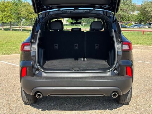 Used 2025 Ford Escape ST-Line image 7