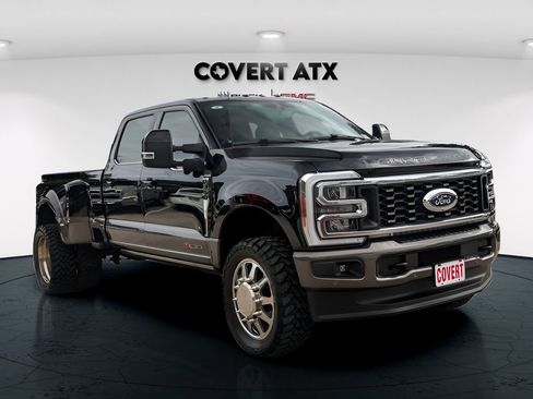 Used 2023 Ford F350 King Ranch AWD/4WD image 7