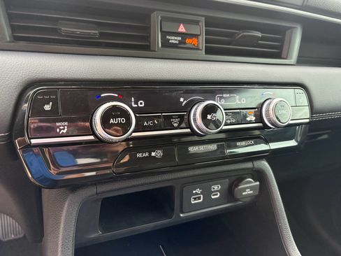Certified 2024 Honda Pilot EX-L image 19