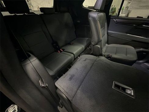 New 2026 GMC Acadia AT4 w/ Luxury Package image 60