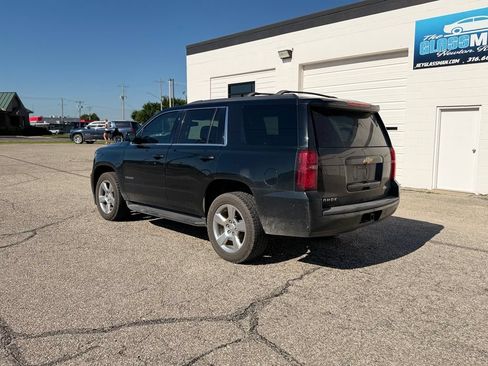 Used 2019 Chevrolet Tahoe LS w/ All-Season Package RWD image 5
