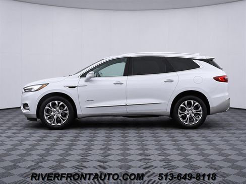 Used 2018 Buick Enclave Avenir w/ Avenir Technology Package AWD/4WD image 6