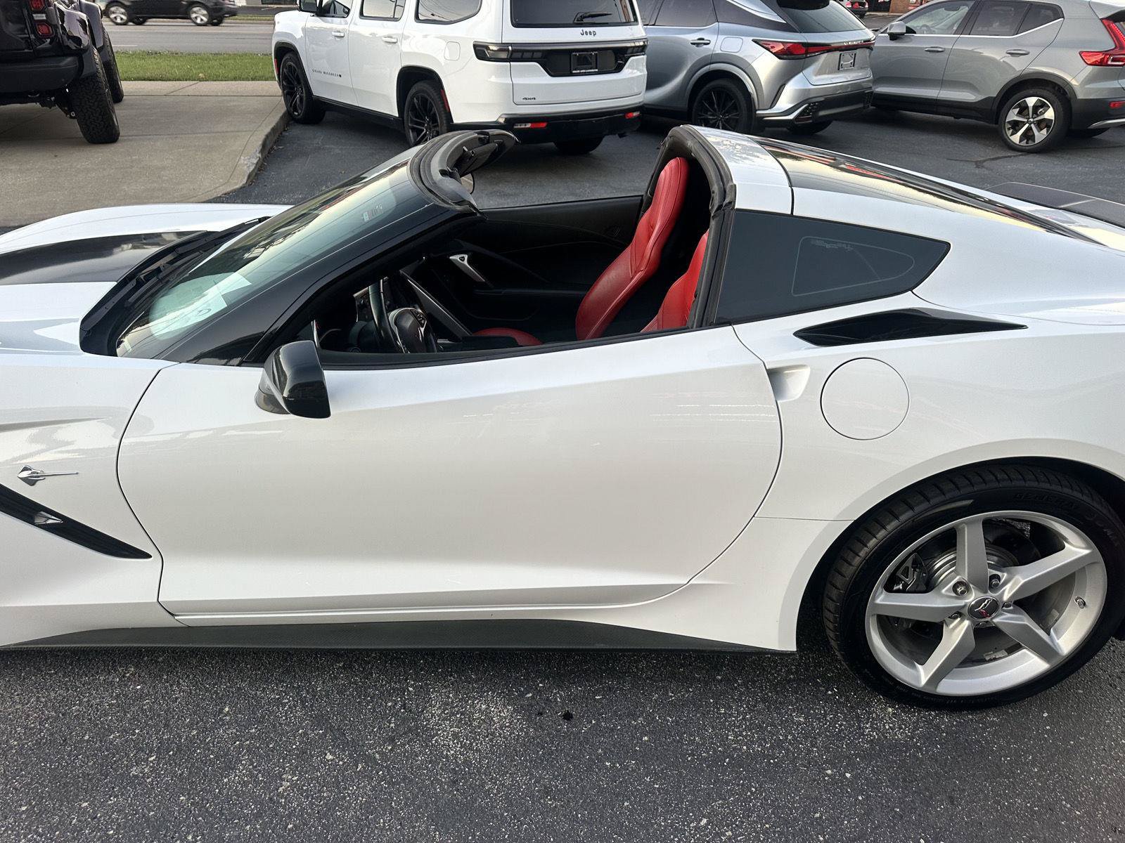 Used 2014 Chevrolet Corvette Stingray Coupe RWD image 6